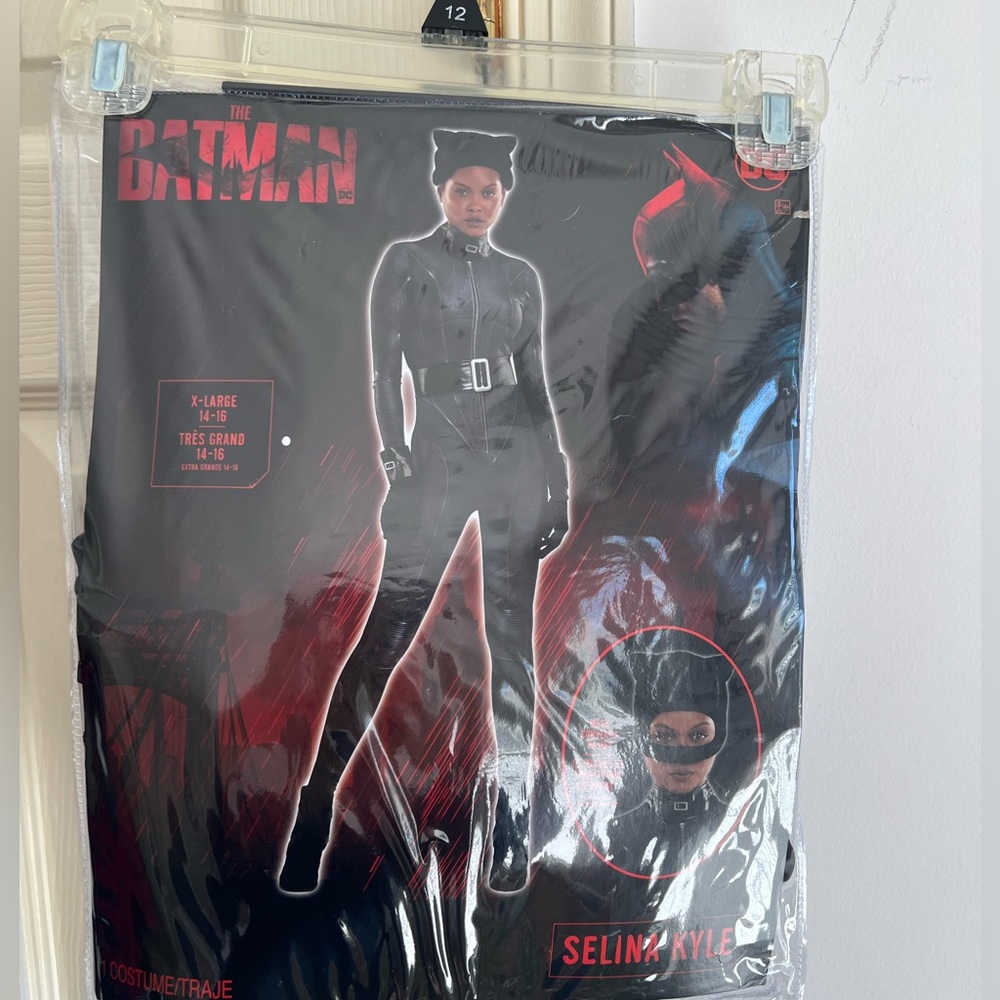 The Batman Selina Kyle Halloween costume XL